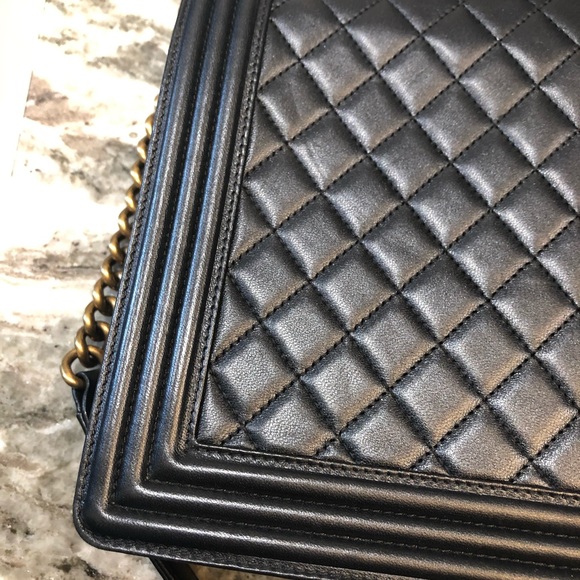 ****AUTHENTIC**** LARGE CHANEL BLACK BOY BAG - Picture 8 of 8